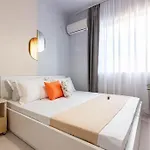 Himara City 32 - Central & Beach Access